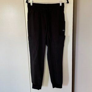 Women's Dickies Jogger Scrub Pants in Black, size Medium Petite